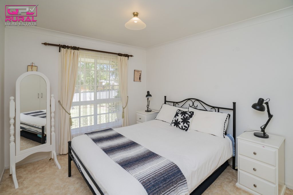 21 Audley Street, Narrandera NSW 2700 - photo 10