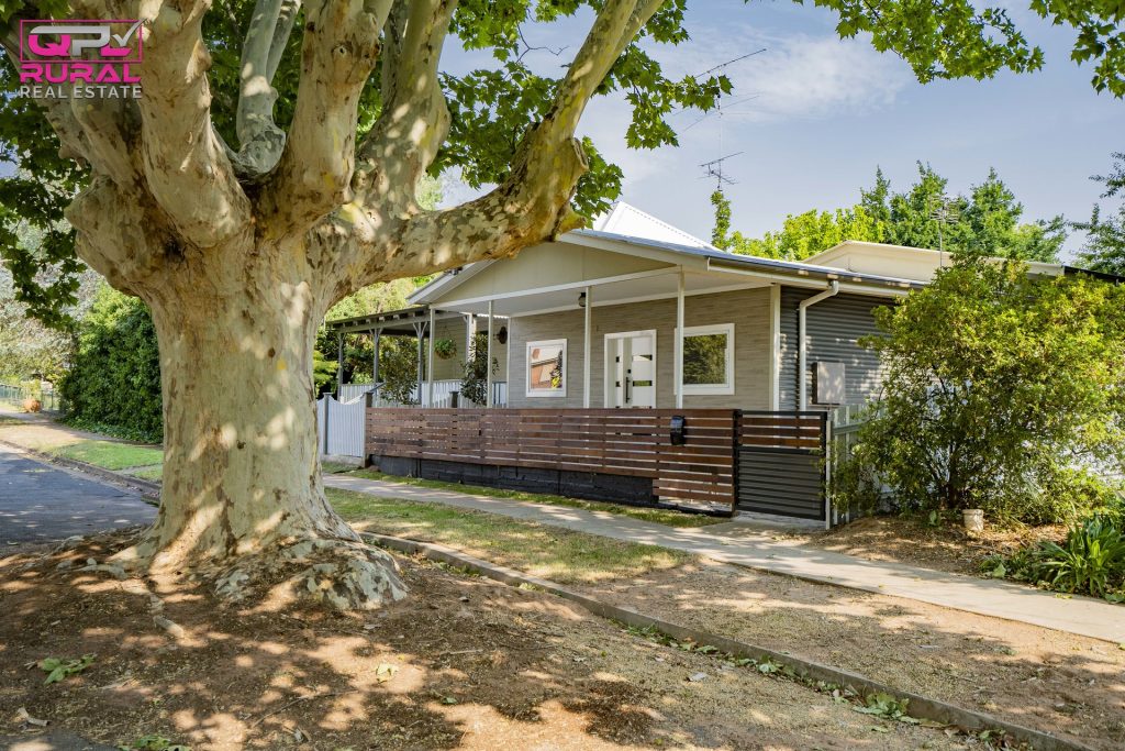 47 Douglas Street, Narrandera NSW 2700 - McGrath Riverina