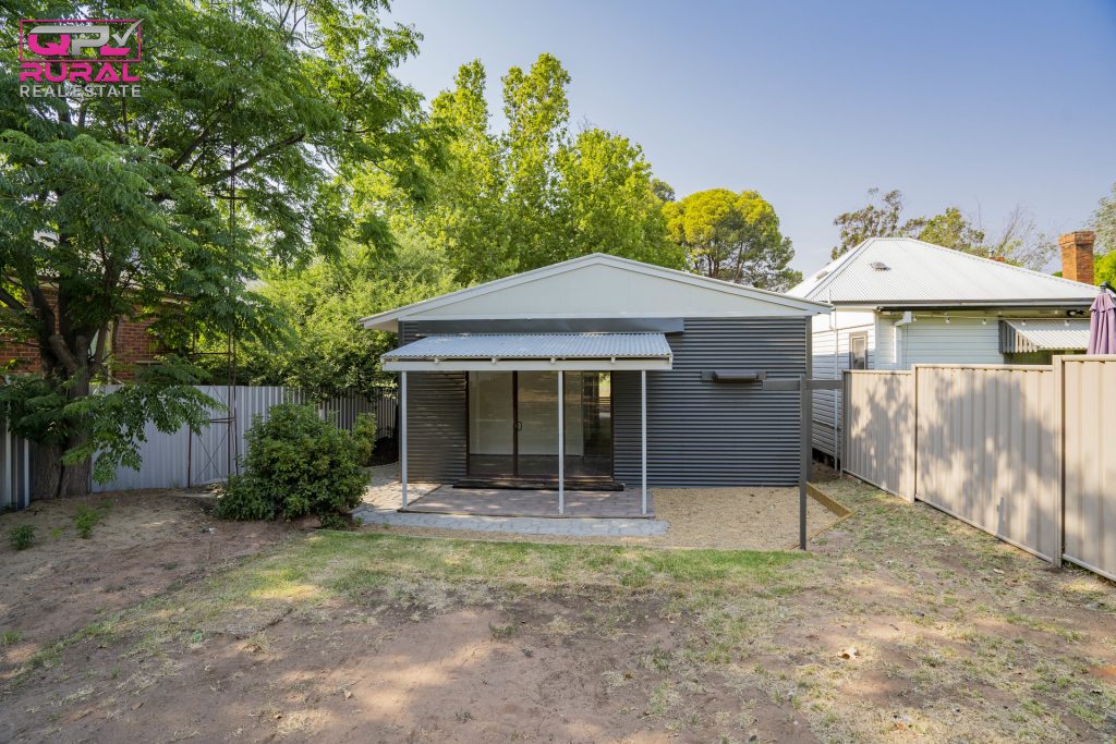 47 Douglas Street, Narrandera NSW 2700 - photo 9