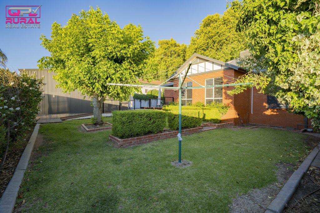 26 William Street, Narrandera NSW 2700 - photo 18