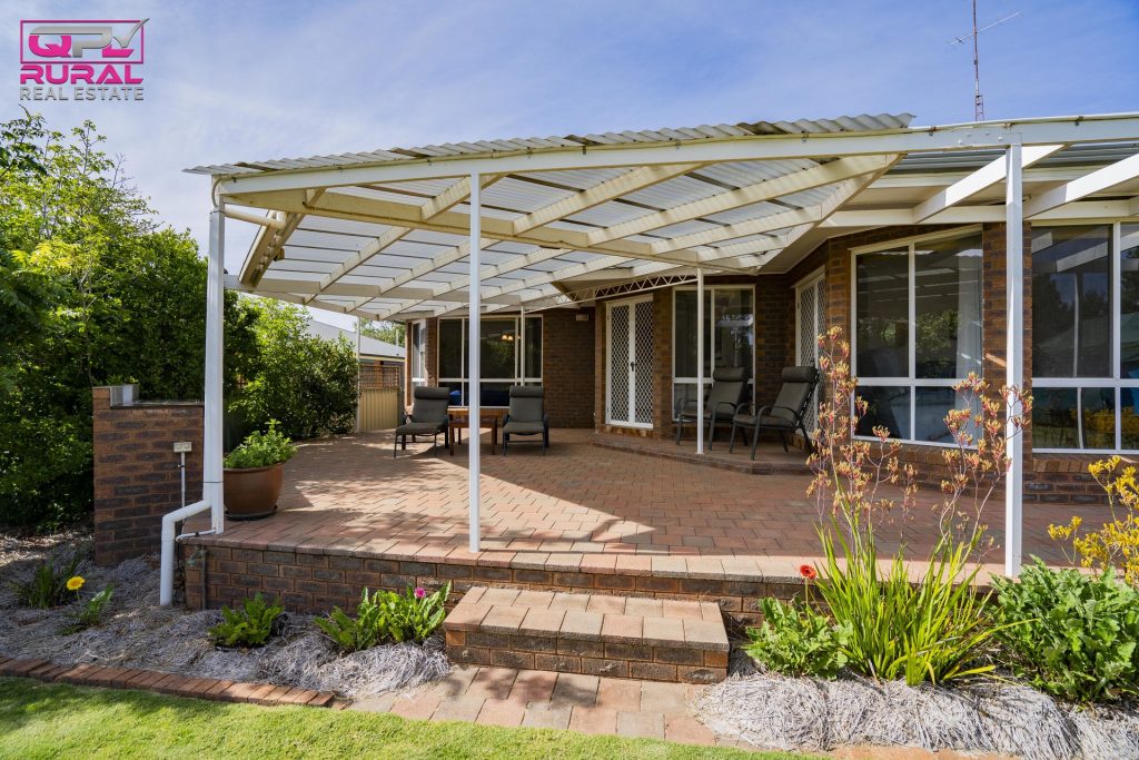 3 Kiesling Drive, Narrandera NSW 2700 - photo 17