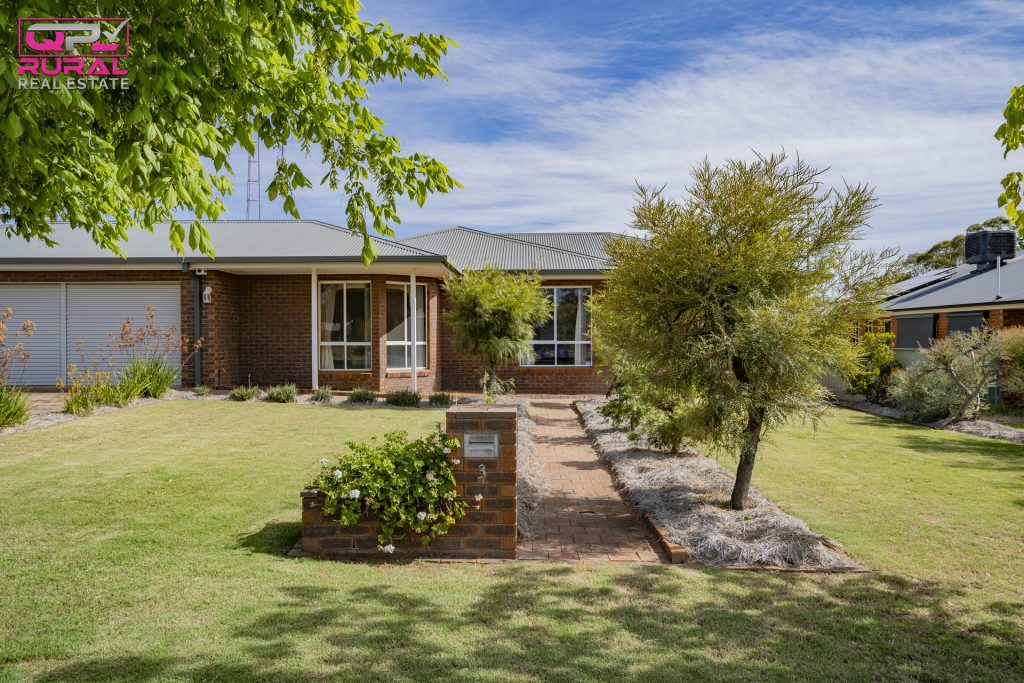 3 Kiesling Drive, Narrandera NSW 2700 - photo 27