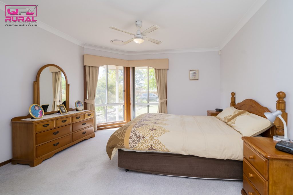 3 Kiesling Drive, Narrandera NSW 2700 - photo 4