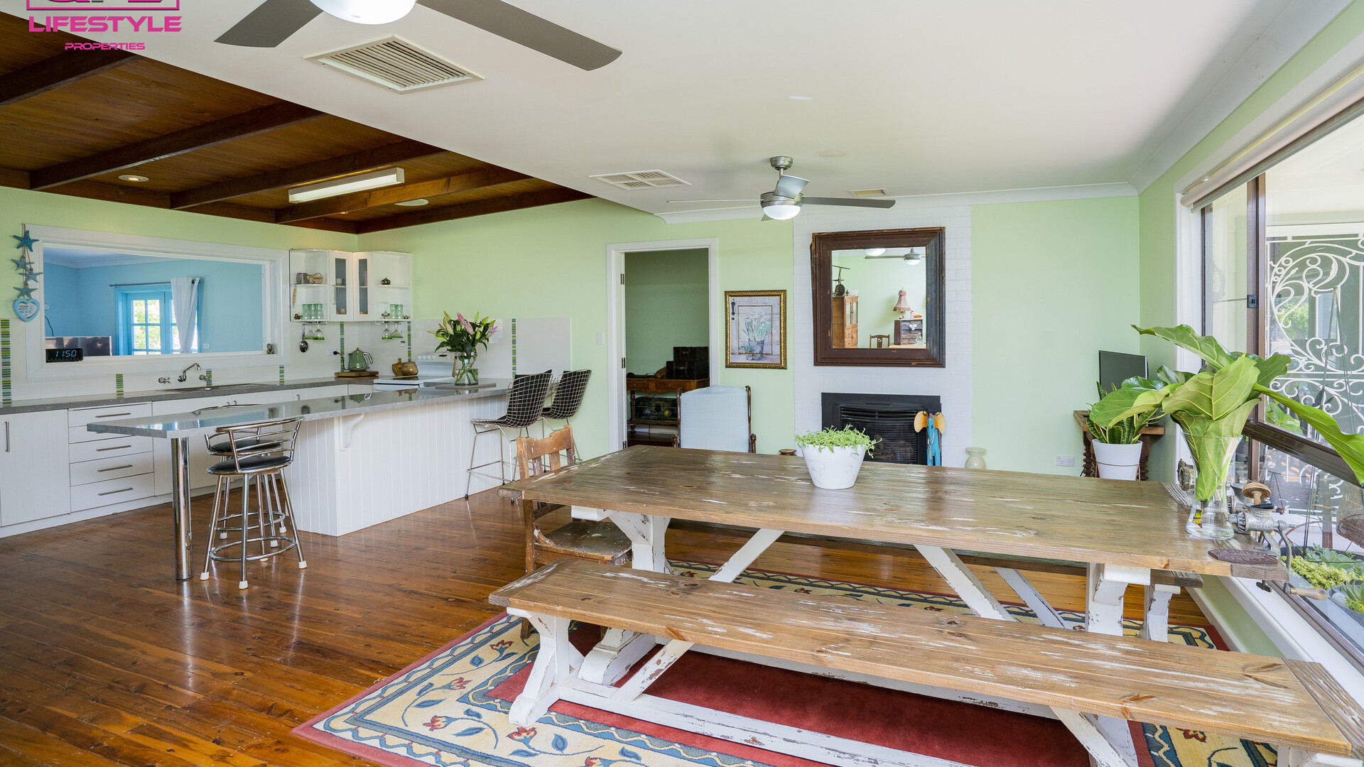 7 Mclays Road, Narrandera NSW 2700 - photo 11