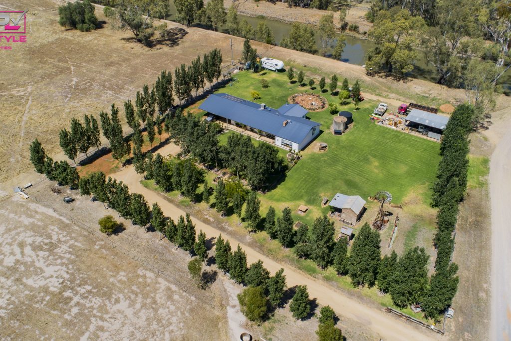 7 Mclays Road, Narrandera NSW 2700 - McGrath Riverina