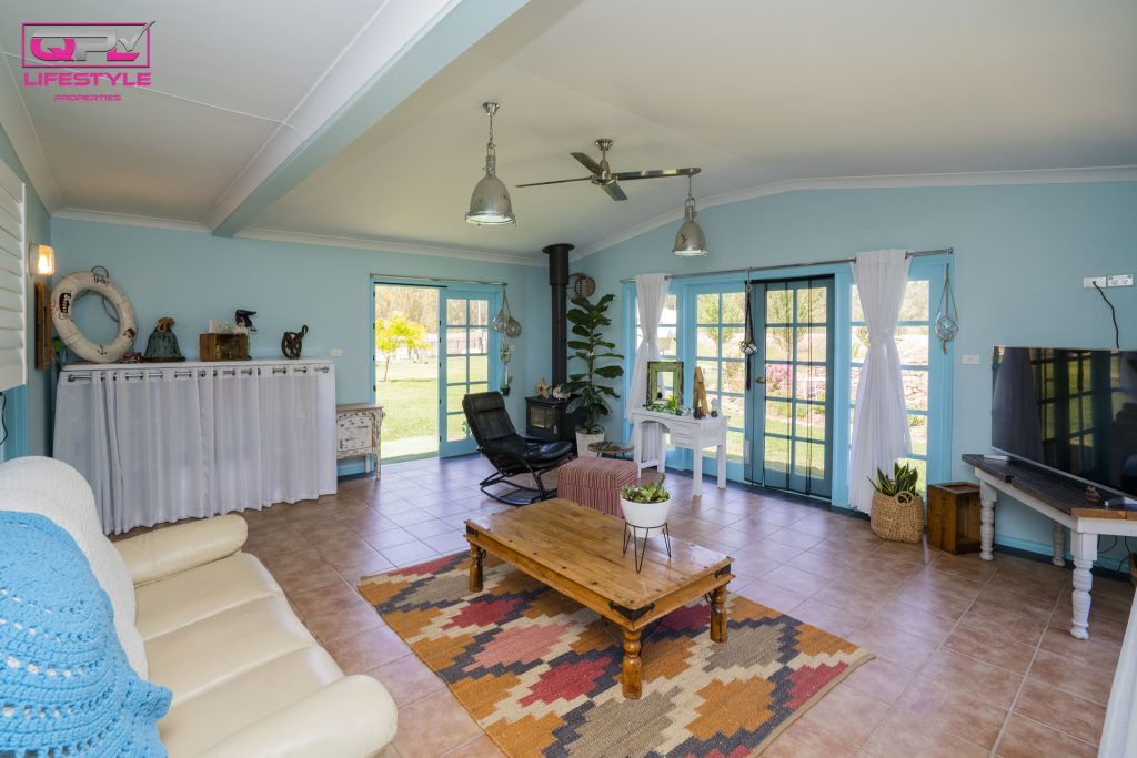 7 Mclays Road, Narrandera NSW 2700 - photo 15
