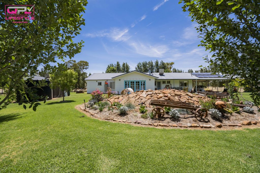 7 Mclays Road, Narrandera NSW 2700 - photo 23