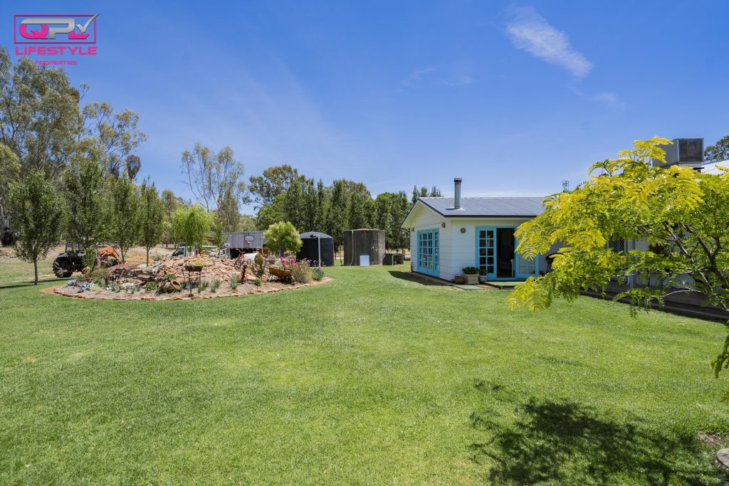 7 Mclays Road, Narrandera NSW 2700 - photo 25