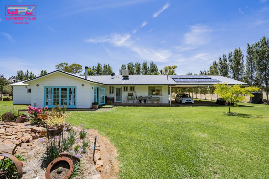 7 Mclays Road, Narrandera NSW 2700 - photo 27