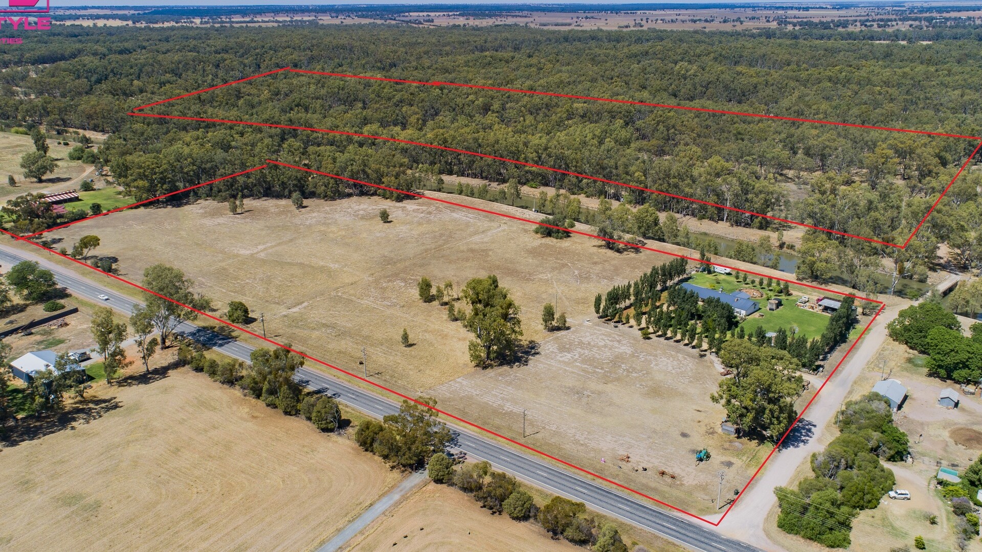 7 Mclays Road, Narrandera NSW 2700 - photo 5