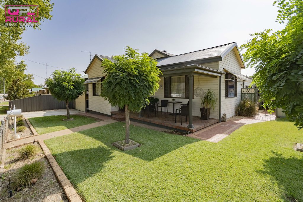 40 William Street, Narrandera NSW 2700 - McGrath Riverina
