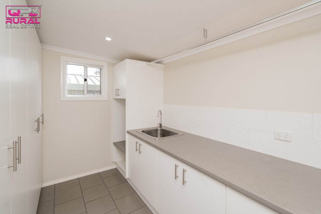 40 William Street, Narrandera NSW 2700 - photo 16