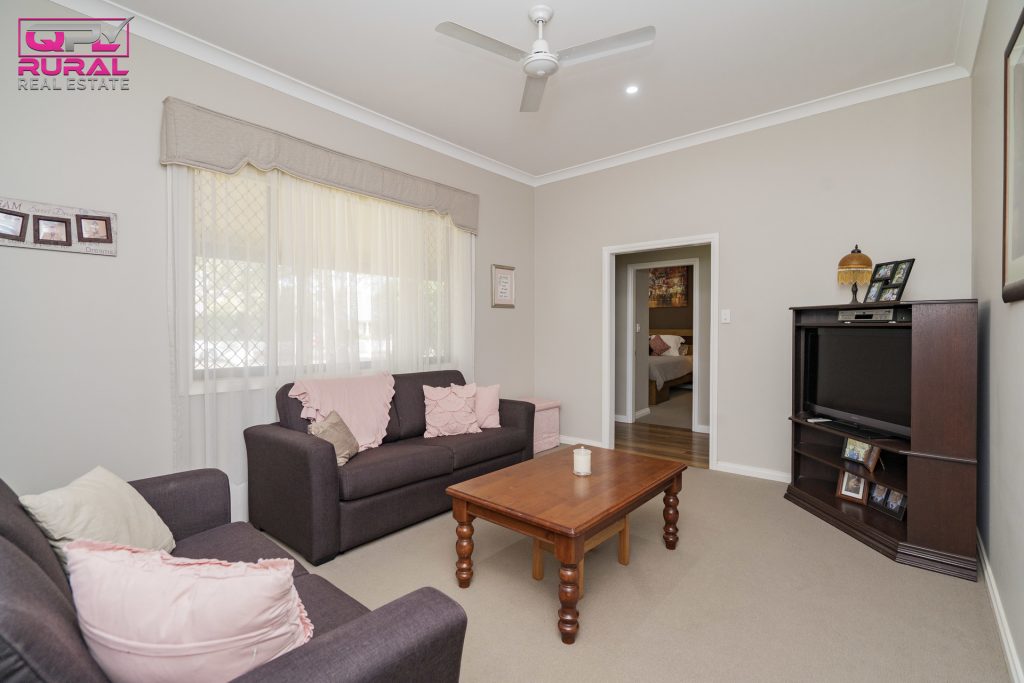 40 William Street, Narrandera NSW 2700 - photo 3