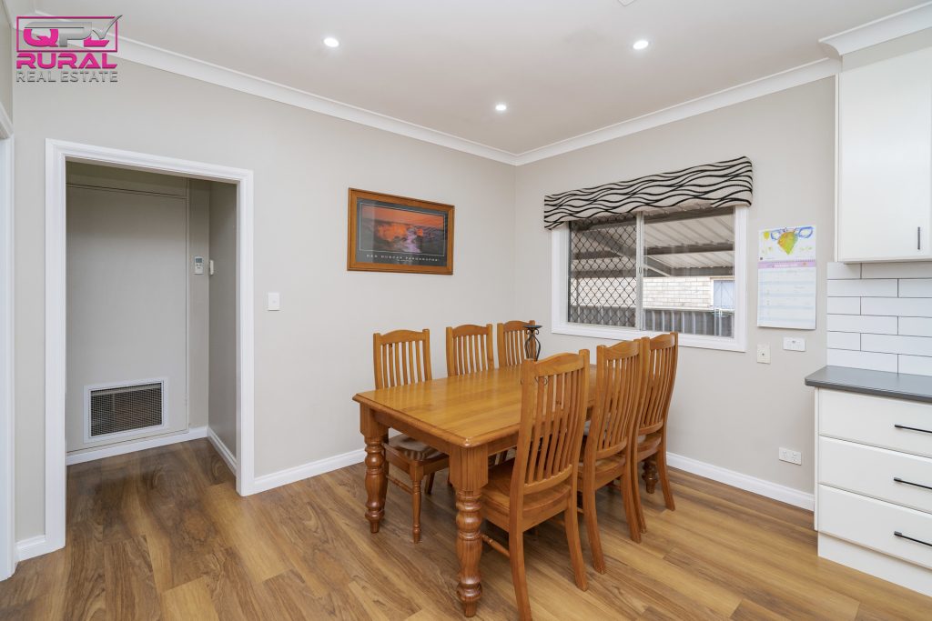 40 William Street, Narrandera NSW 2700 - photo 5