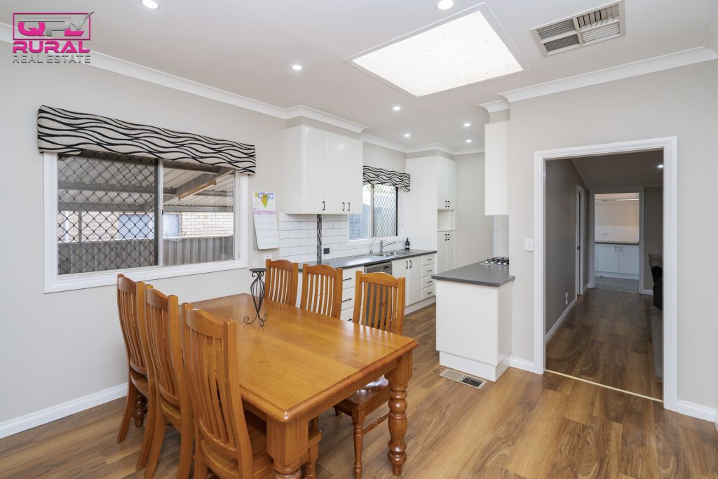 40 William Street, Narrandera NSW 2700 - photo 6