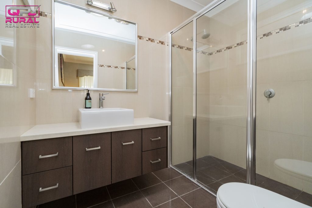 40 William Street, Narrandera NSW 2700 - photo 10