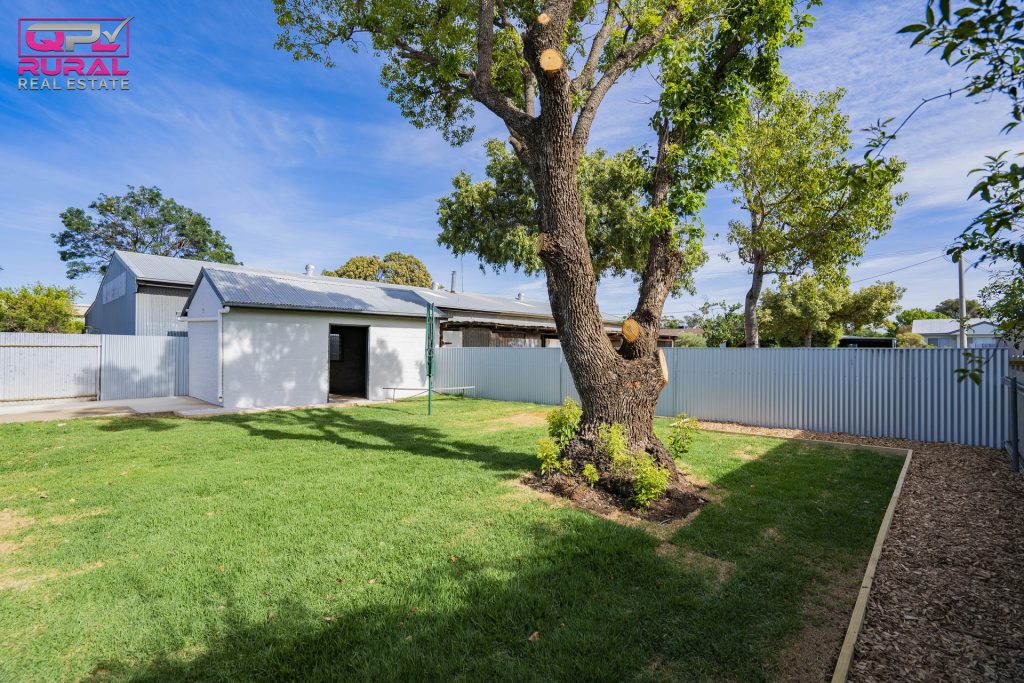 9 Ferrier Street, Narrandera NSW 2700 - photo 11