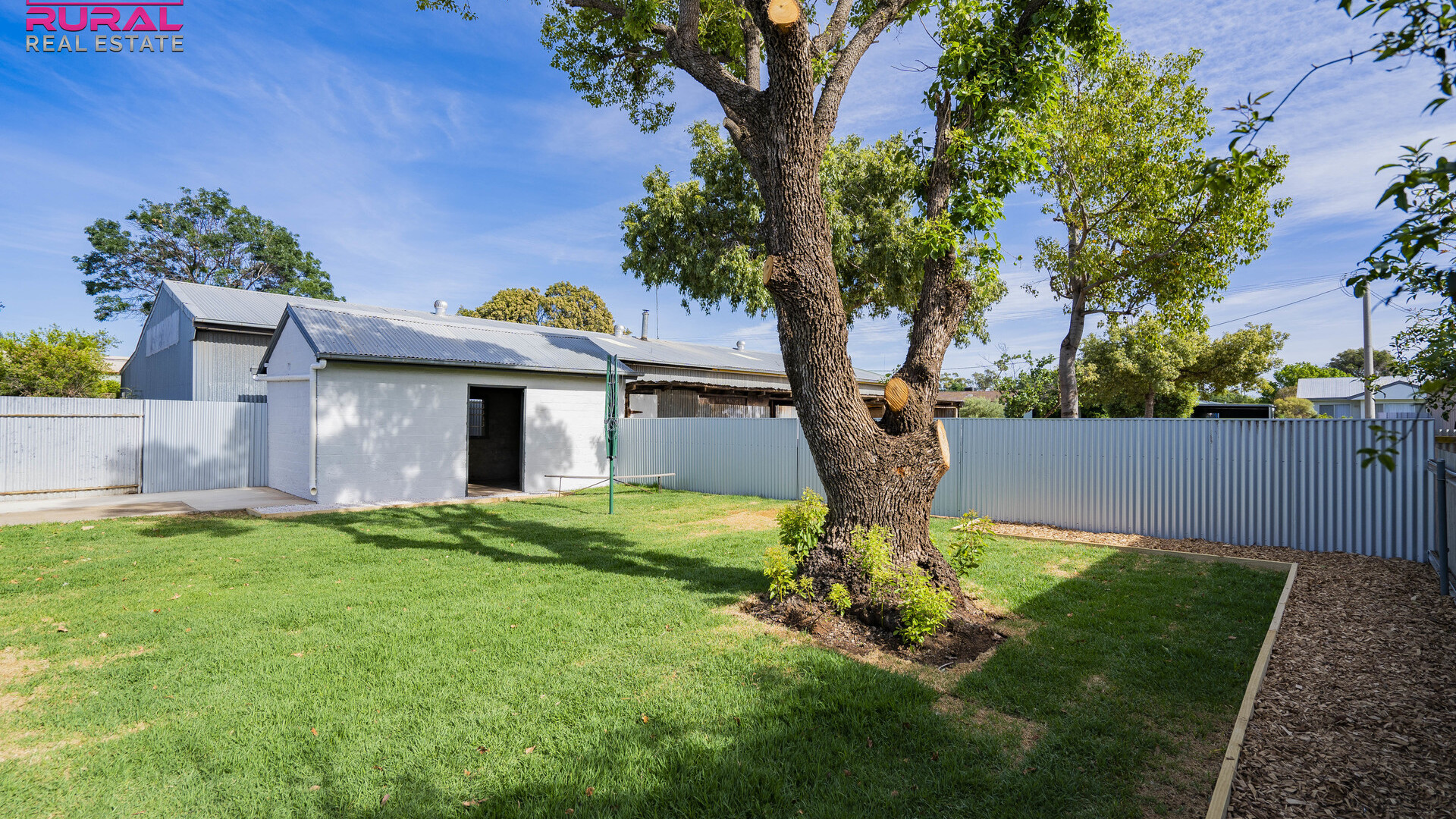 9 Ferrier Street, Narrandera NSW 2700 - photo 11