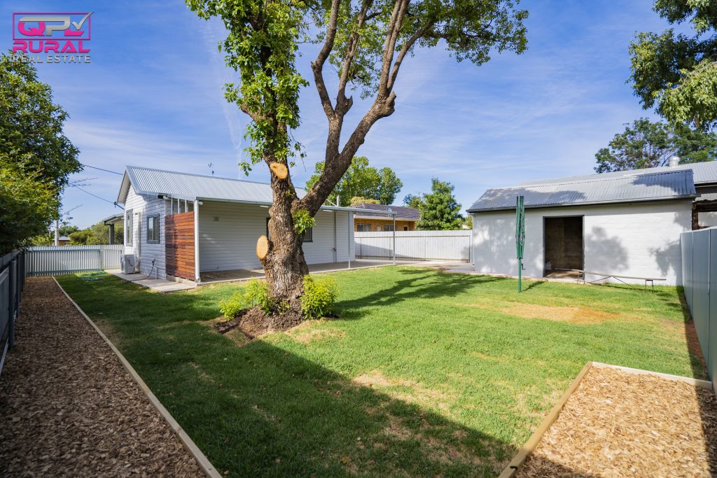 9 Ferrier Street, Narrandera NSW 2700 - photo 13