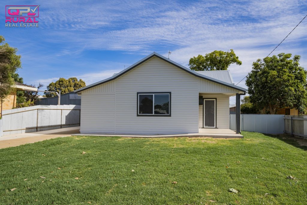 9 Ferrier Street, Narrandera NSW 2700 - photo 15