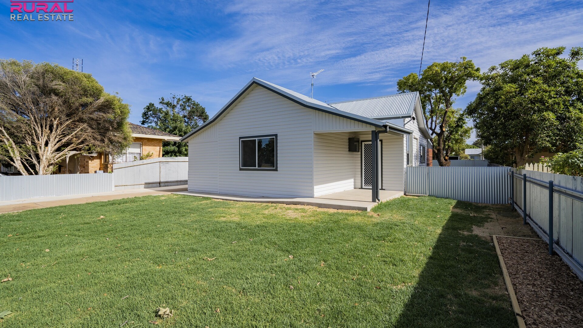 9 Ferrier Street, Narrandera NSW 2700 - photo 16