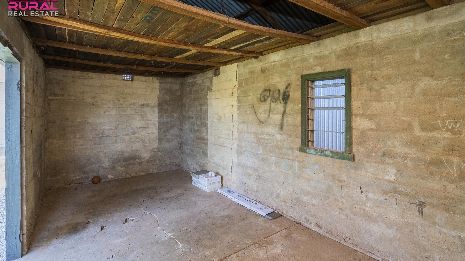 9 Ferrier Street, Narrandera NSW 2700 - photo 18