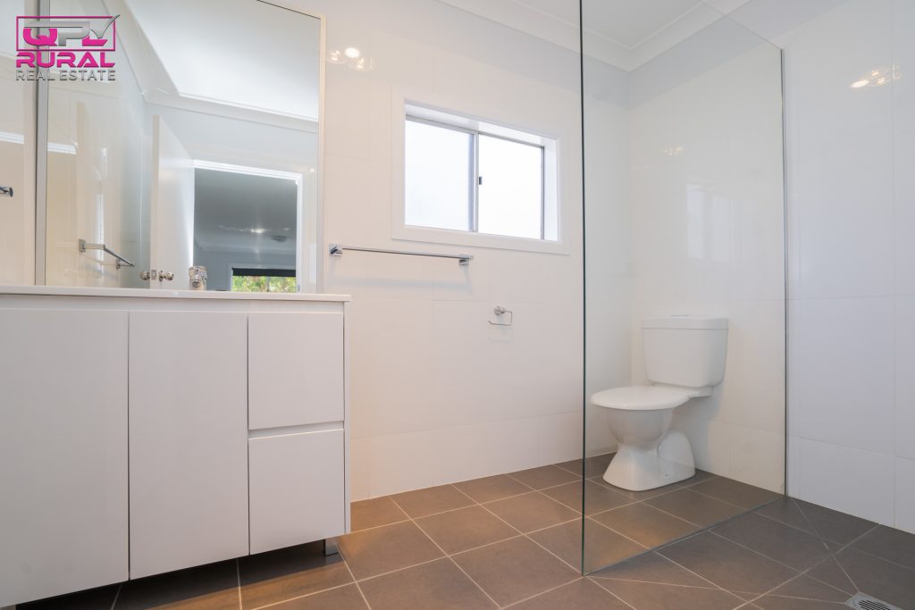 9 Ferrier Street, Narrandera NSW 2700 - photo 3