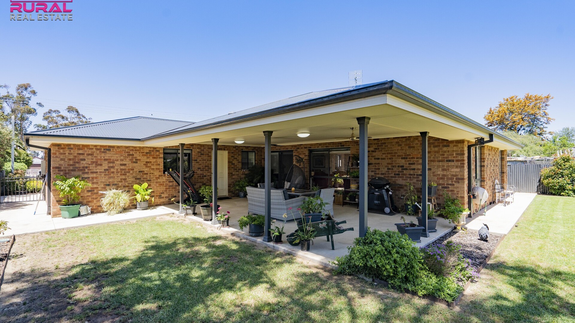 166 Sharpe Street, Temora NSW 2666 - photo 16
