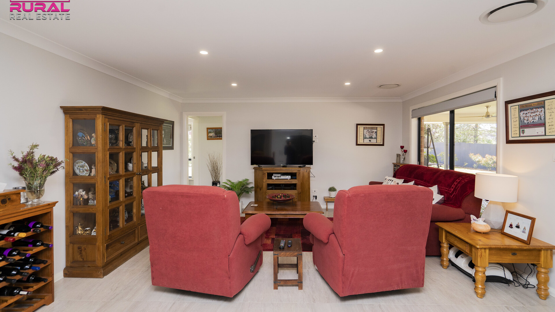 166 Sharpe Street, Temora NSW 2666 - photo 8