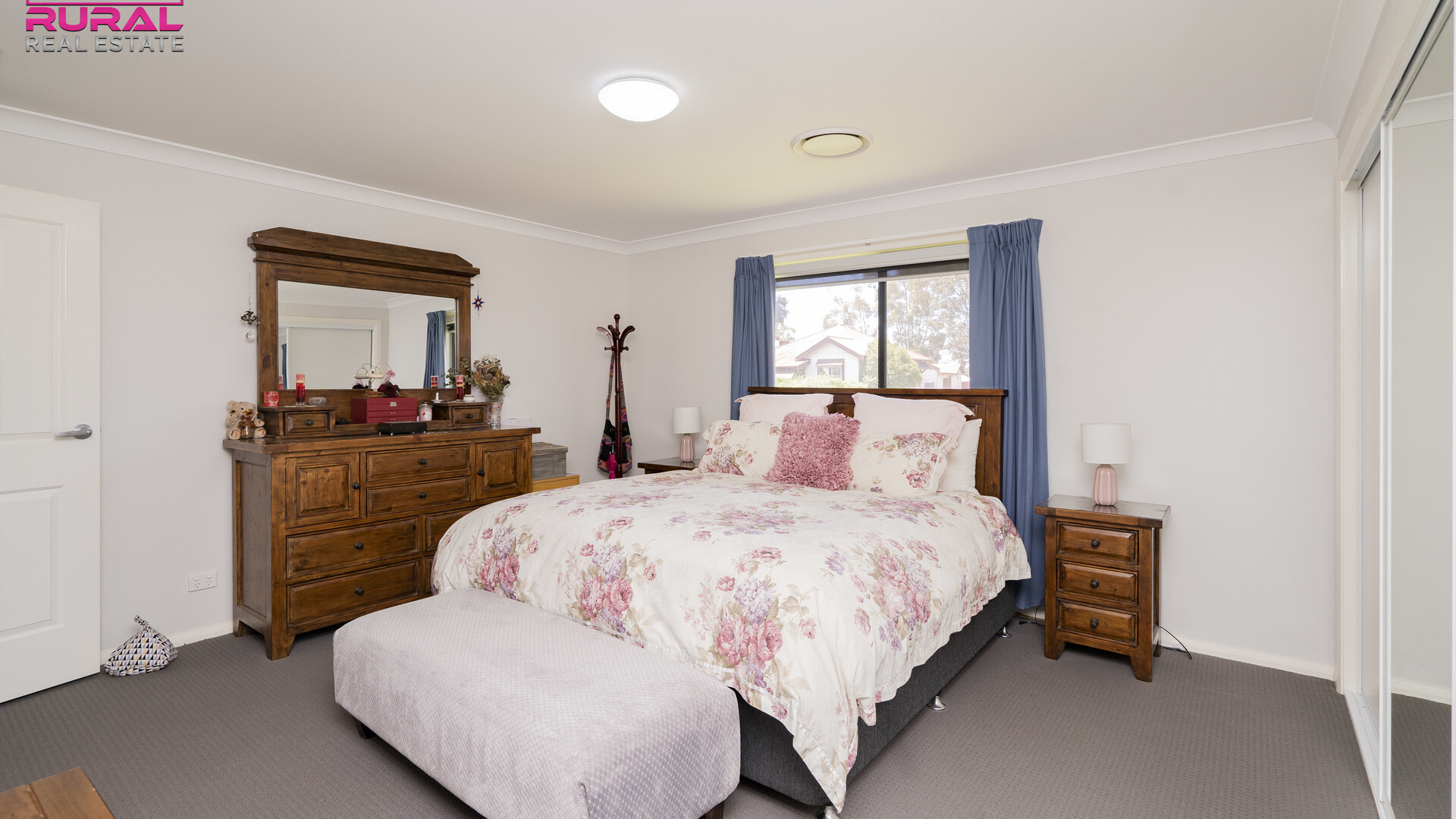 166 Sharpe Street, Temora NSW 2666 - photo 9