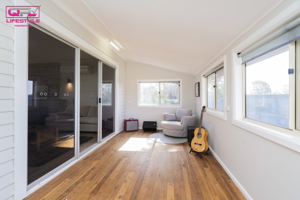 179 Pinehill Road, Narrandera NSW 2700 - photo 12
