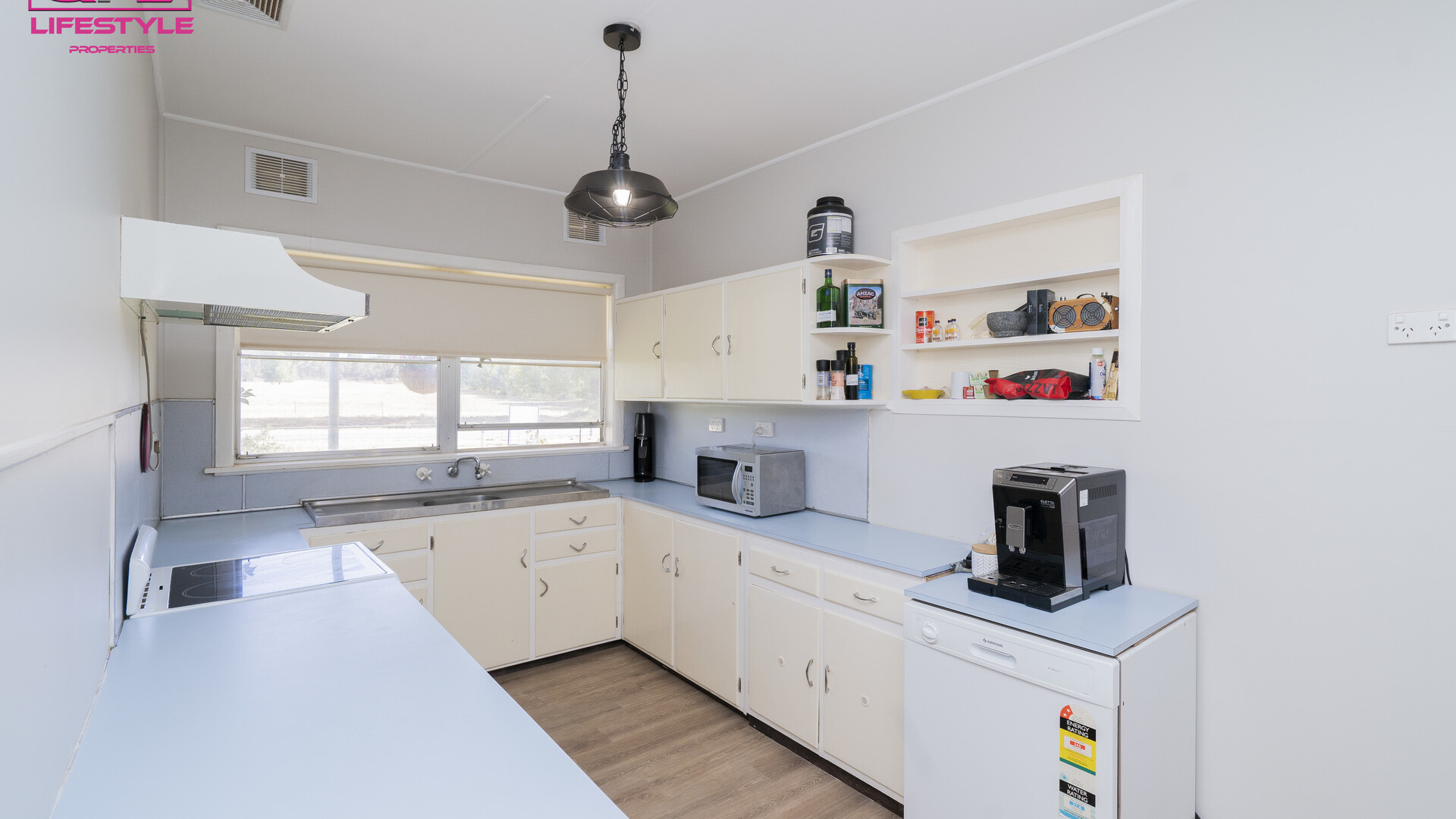 179 Pinehill Road, Narrandera NSW 2700 - photo 7