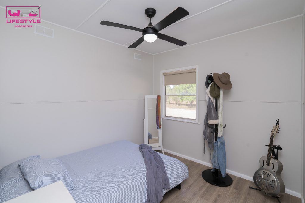 179 Pinehill Road, Narrandera NSW 2700 - photo 9