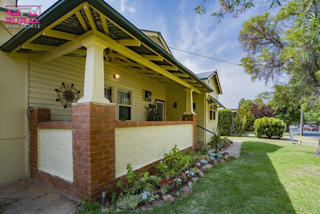 5 Jonsen Street, Narrandera NSW 2700 - photo 3