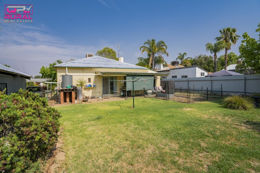 5 Jonsen Street, Narrandera NSW 2700 - photo 25