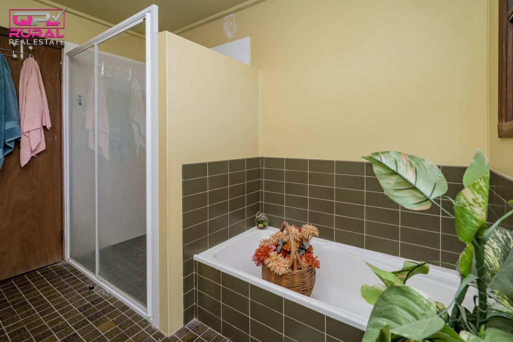 63 Elizabeth Street, Narrandera NSW 2700 - photo 16