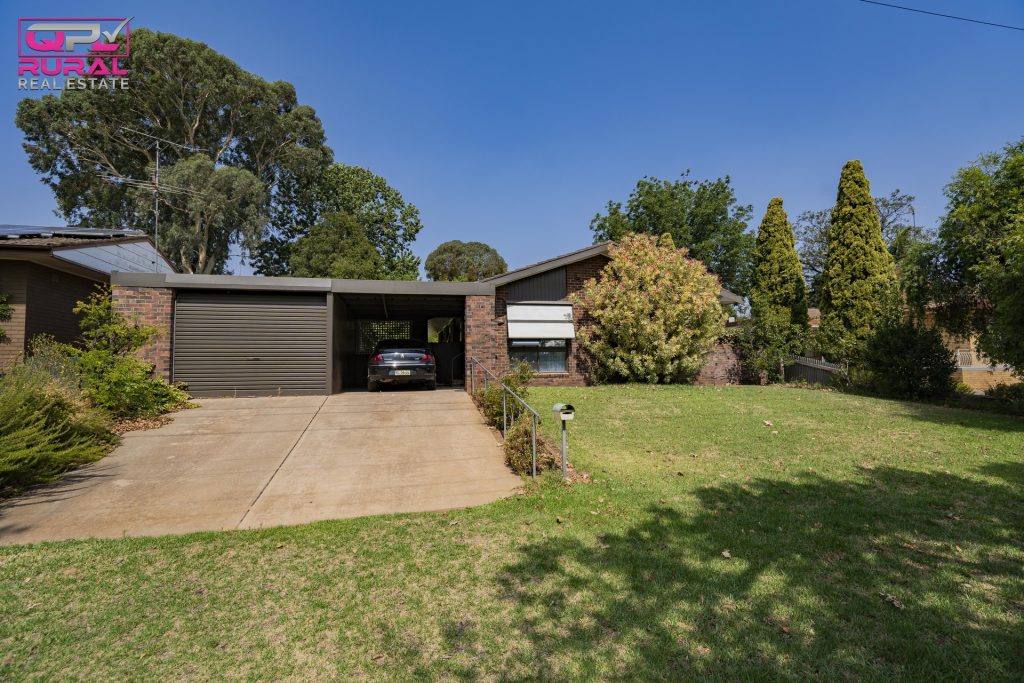 63 Elizabeth Street, Narrandera NSW 2700 - photo 25
