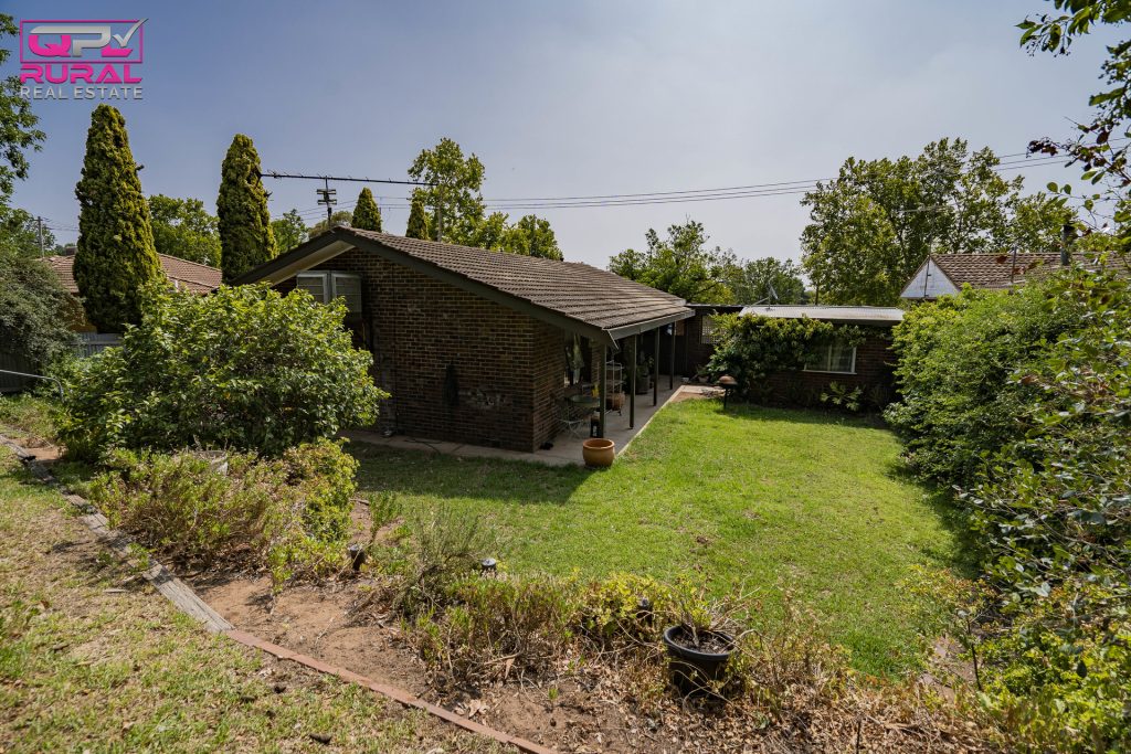 63 Elizabeth Street, Narrandera NSW 2700 - photo 26