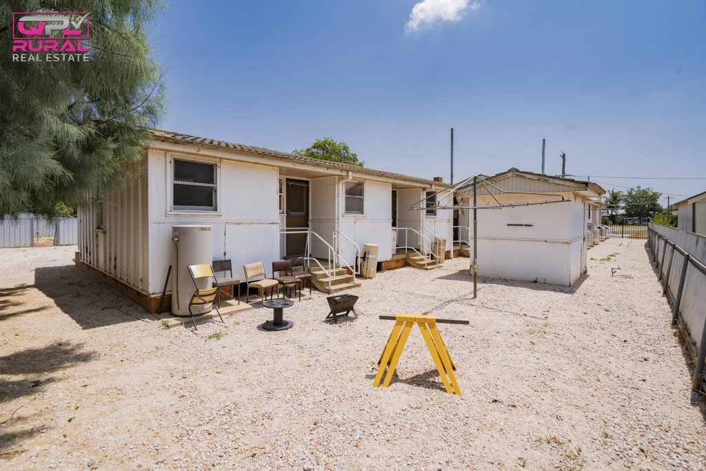 1-7/26-28 Valencia Street, Leeton NSW 2705 - photo 9