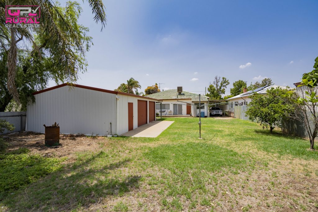 18 Mulga Street, Leeton NSW 2705 - photo 12
