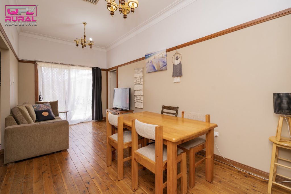 18 Mulga Street, Leeton NSW 2705 - photo 4