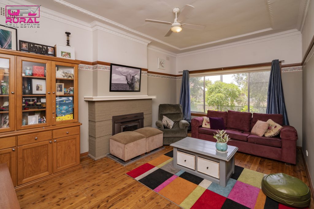 18 Mulga Street, Leeton NSW 2705 - photo 5