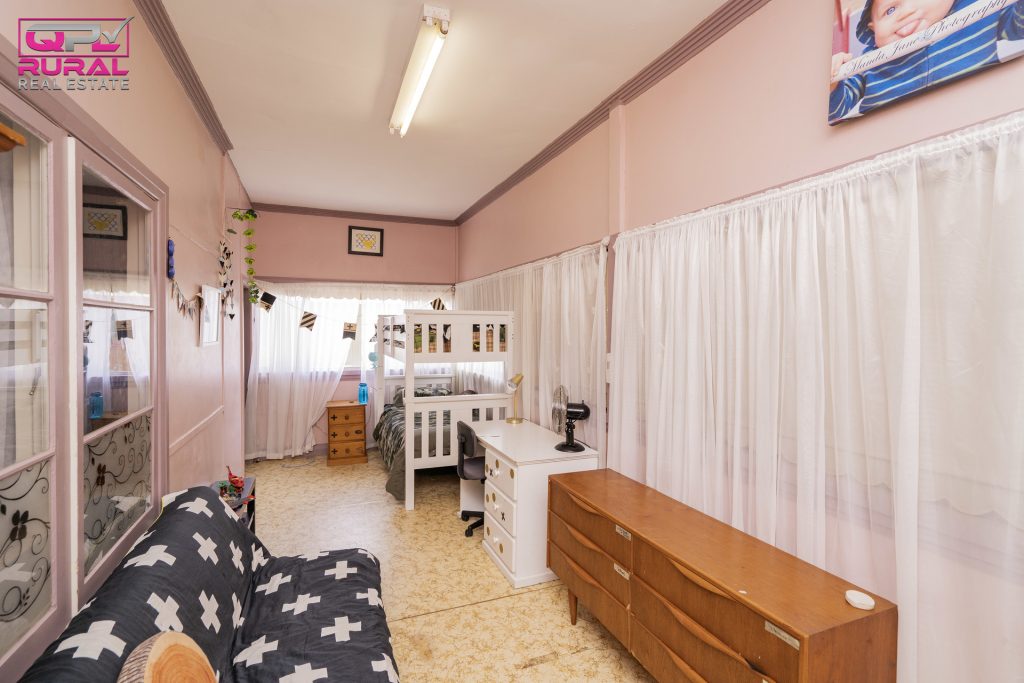 18 Mulga Street, Leeton NSW 2705 - photo 8