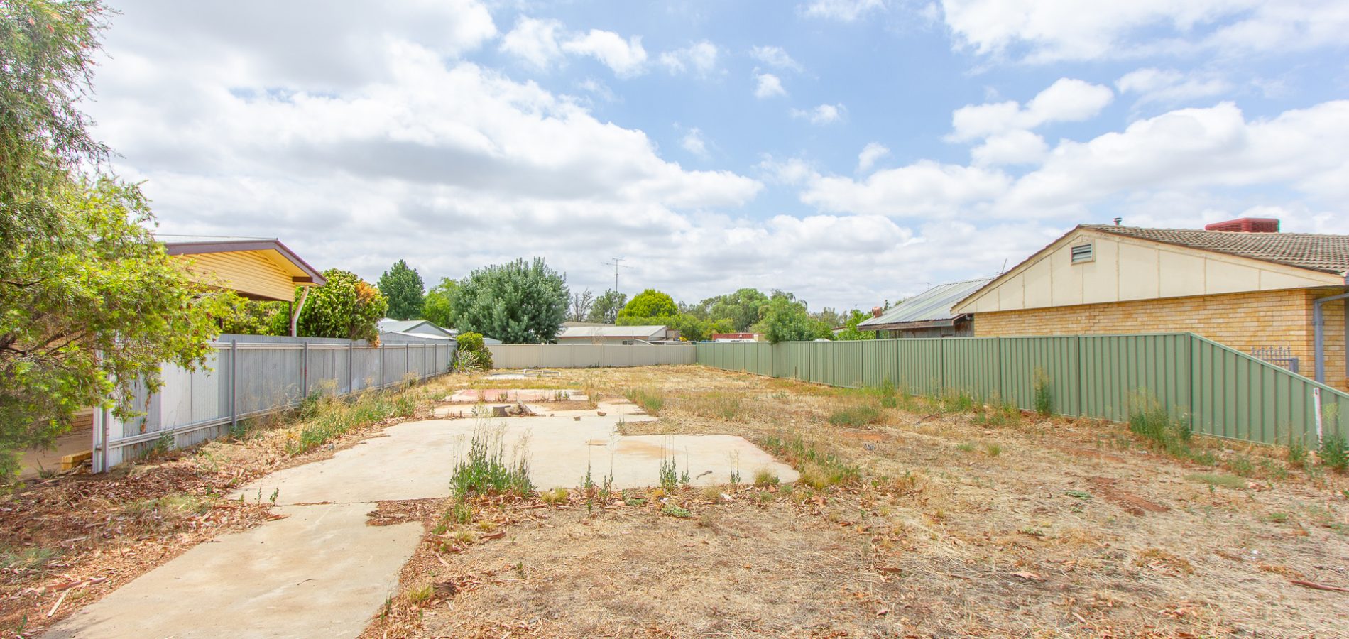 12 Canal Street, Leeton NSW 2705 - McGrath Riverina