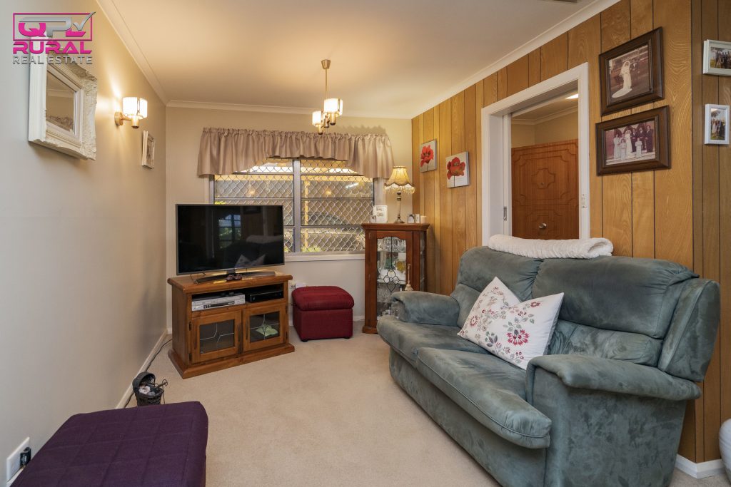 71 Elizabeth Street, Narrandera NSW 2700 - photo 11