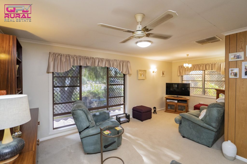 71 Elizabeth Street, Narrandera NSW 2700 - photo 13