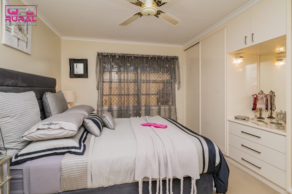 71 Elizabeth Street, Narrandera NSW 2700 - photo 14