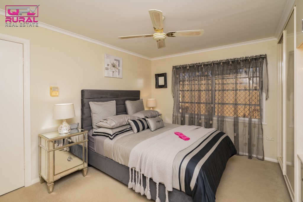 71 Elizabeth Street, Narrandera NSW 2700 - photo 15