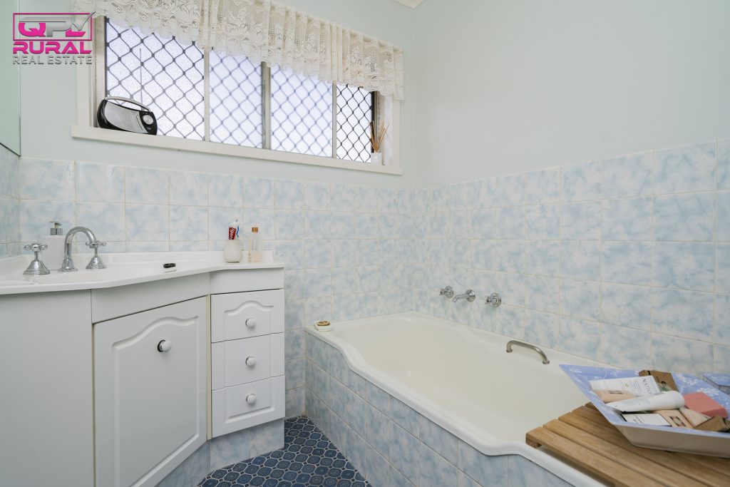 71 Elizabeth Street, Narrandera NSW 2700 - photo 19