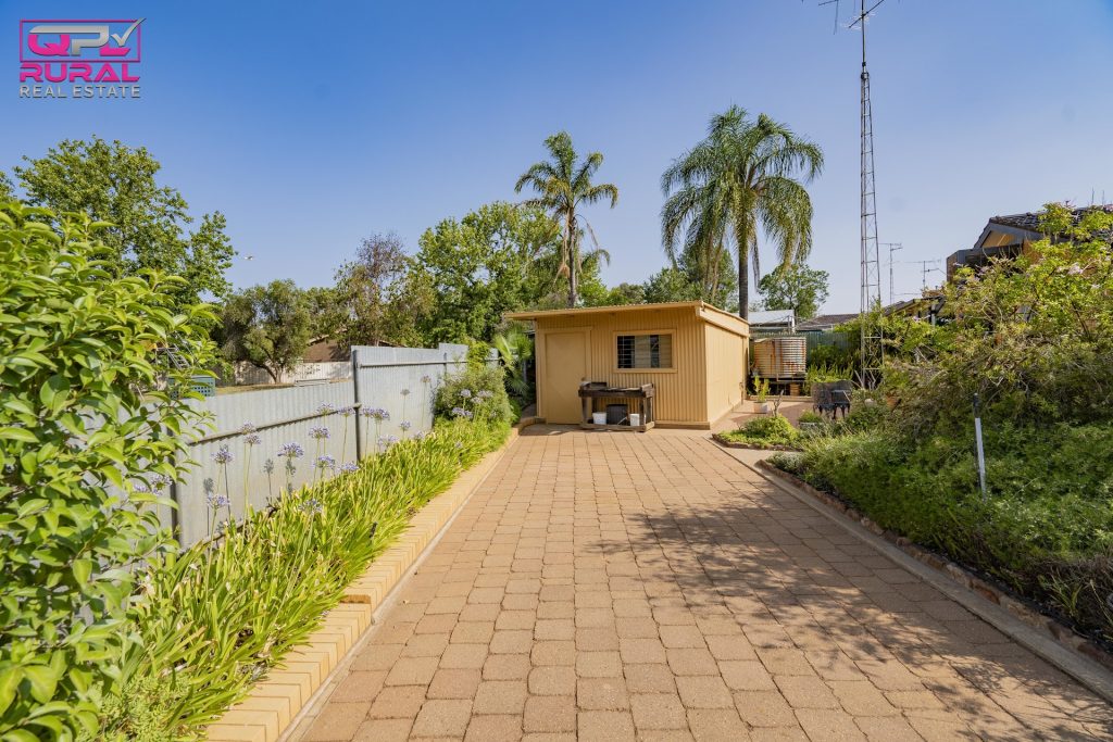 71 Elizabeth Street, Narrandera NSW 2700 - photo 28